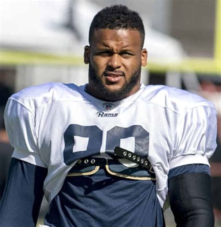 Aaron Donald Net Worth : Fines & Lifestyle