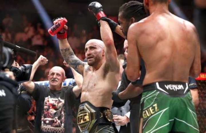 Alexander Volkanovski Net Worth - Wiki, Age, Weight and Height, Relationships, Family, and More