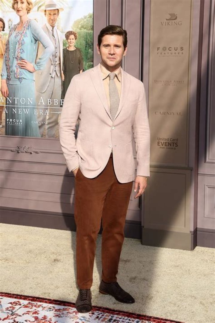 Allen Leech Net Worth - Wiki, Age, Weight and Height, Relationships, Family, and More