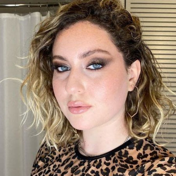 Atlanta Kemsley, Daughter of Paul Kemsley! Know Her Mother, Age, Instagram, Net Worth, & More.