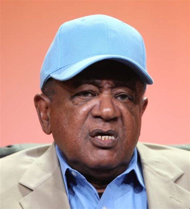Bobby Seale Net Worth - Wiki, Age, Weight and Height, Relationships, Family, and More