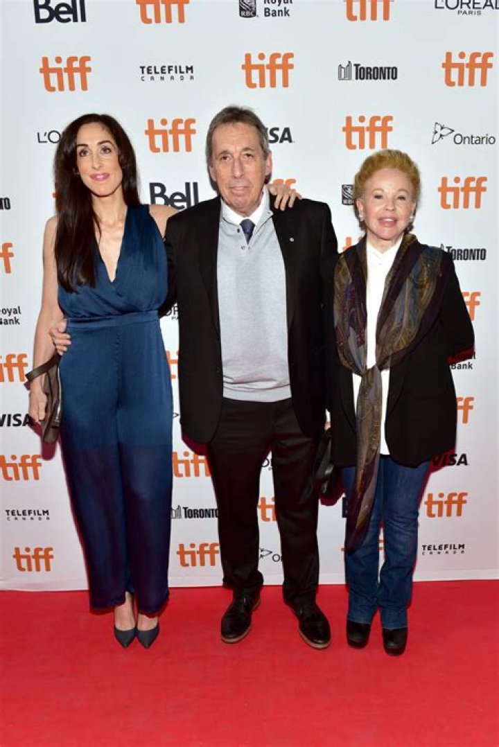 Catherine Reitman Net Worth - Wiki, Age, Weight and Height, Relationships, Family, and More