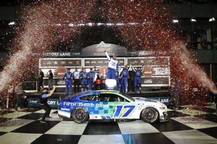 Chris Buescher Net Worth - Wiki, Age, Weight and Height, Relationships, Family, and More