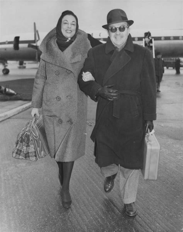 Dave Barry Net Worth - Wiki, Age, Weight and Height, Relationships, Family, and More