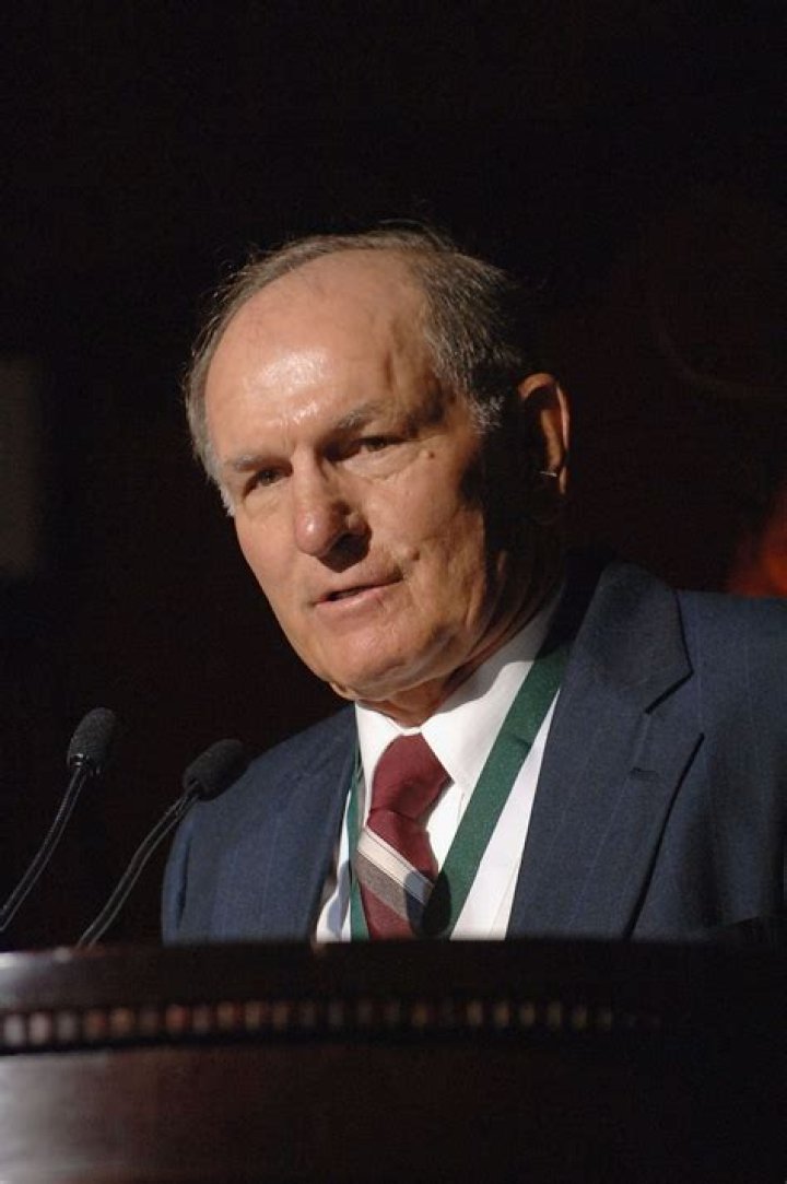 Don Garlits Net Worth - Wiki, Age, Weight and Height, Relationships, Family, and More