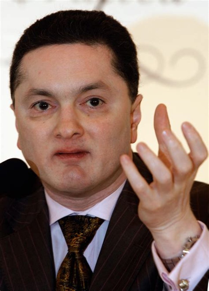Gautam Singhania Net Worth - Wiki, Age, Weight and Height, Relationships, Family, and More