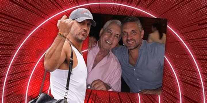 Insider Spills That Kyle Richards And Mauricio Umansky Are Over, Drawing Out Split For The Storyline