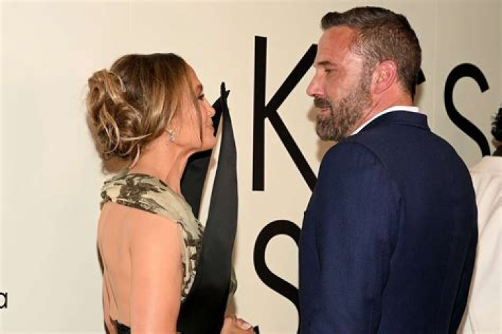 Is Violet Affleck Dating Someone ? Know Her Relationship Status and Her Net Worth