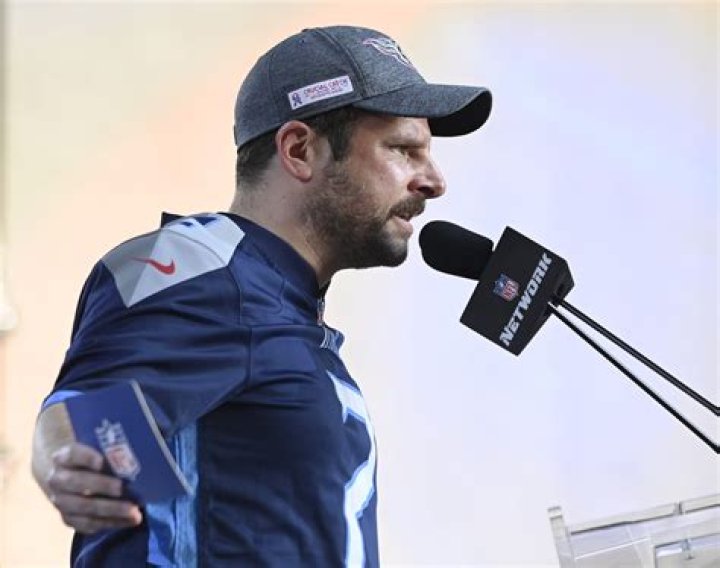 James Roday Rodriguez Net Worth - Wiki, Age, Weight and Height, Relationships, Family, and More