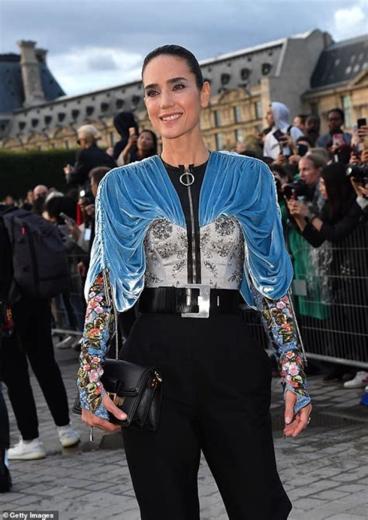 Jennifer Connelly looked severe in Louis Vuitton at the Cannes ‘Top Gun’ premiere