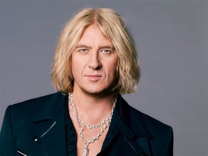 Joe Elliott Net Worth - Wiki, Age, Weight and Height, Relationships, Family, and More