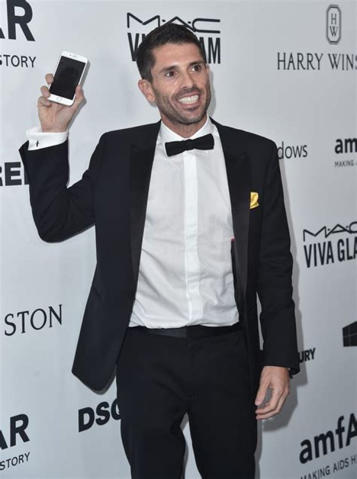 Joel Simkhai Net Worth - Wiki, Age, Weight and Height, Relationships, Family, and More