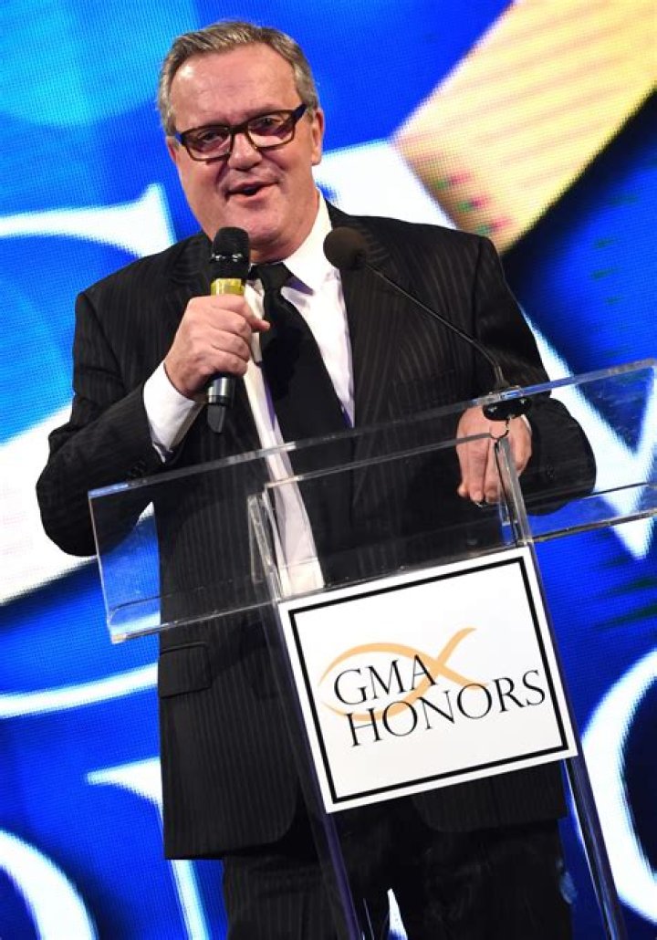 Joseph Simmons AKA Rev Run Net Worth - Wiki, Age, Weight and Height, Relationships, Family, and More