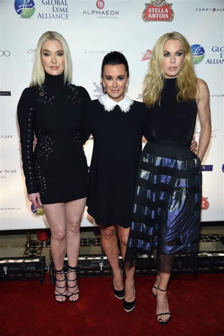 Kathryn Edwards Net Worth - Wiki, Age, Weight and Height, Relationships, Family, and More