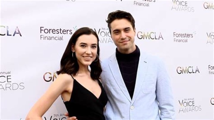 Liv and Maddie's Actor, Ryan McCartan Is Dating a Girlfriend, Samantha Fekete
