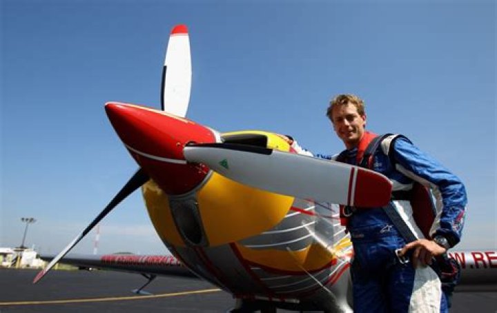 Mark van Eeuwen Net Worth - Wiki, Age, Weight and Height, Relationships, Family, and More