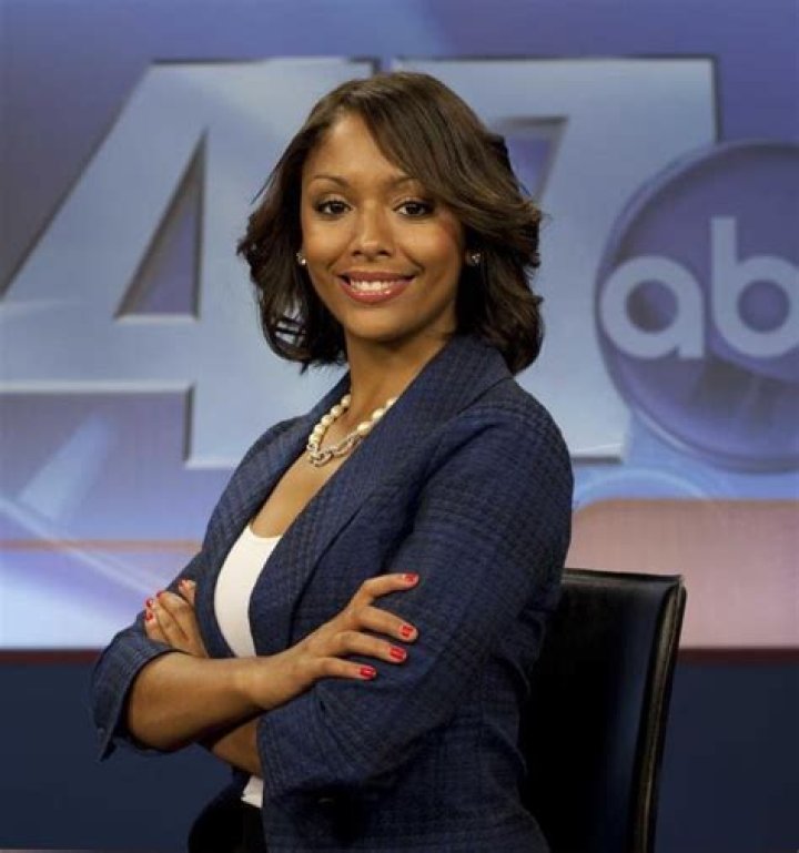 Meet Alyana Gomez- Anchor at KCPQ-TV Q13 FOX Married Woman & Mother of Two Bio & Net Worth