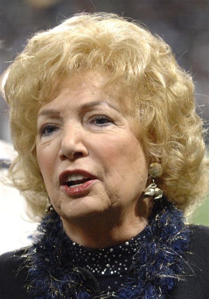 Toni Morrison Net Worth - Wiki, Age, Weight and Height, Relationships, Family, and More